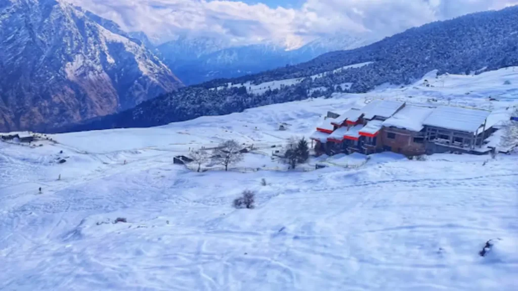 Auli hill station uttarakhand